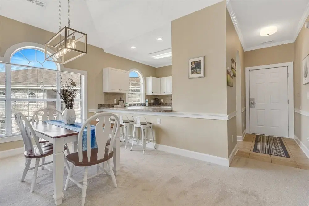 Myrtlewood 304-4713 Escape!
