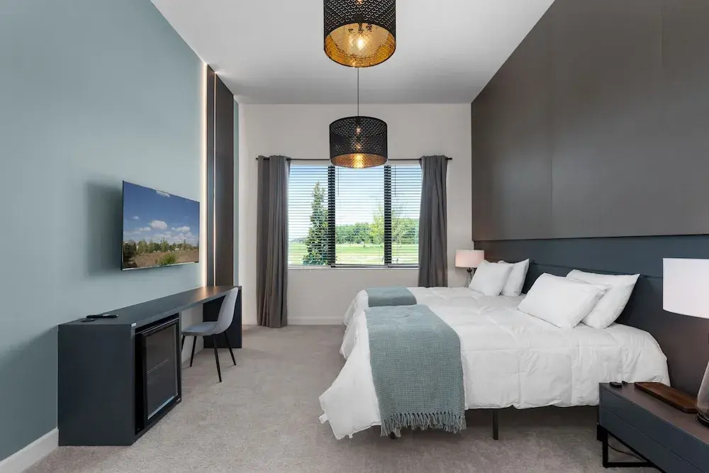 Brand New Modern State of the Art Home Sleeps 31
