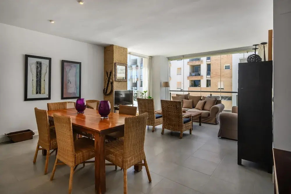 Serene Apartment by the Beach