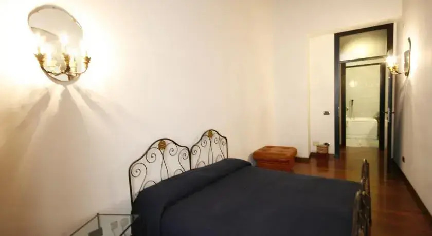 Barbaroux 8