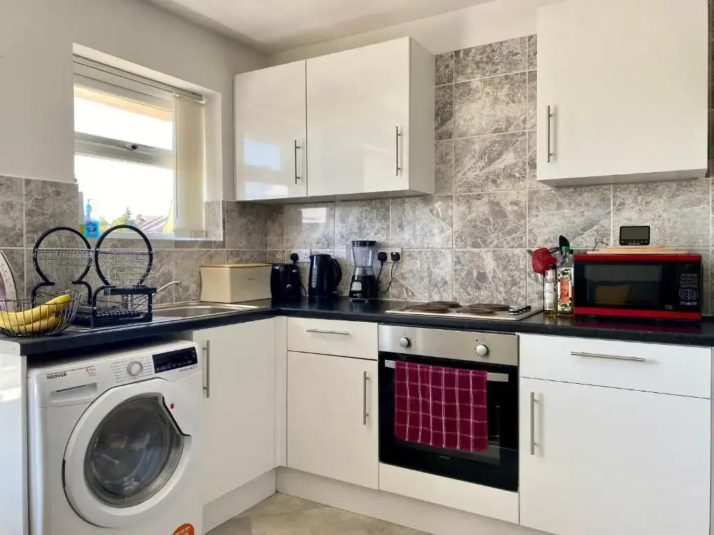 Cosy Flat - Access to City Centre/Airport/Stadiums