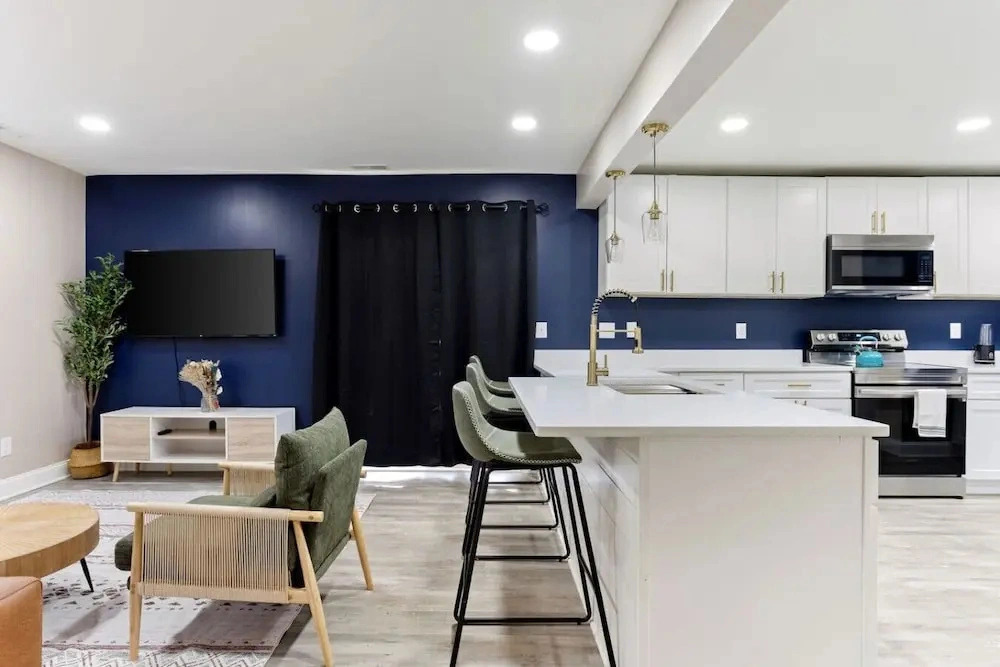 Chic Boho Retreat Near Downtown