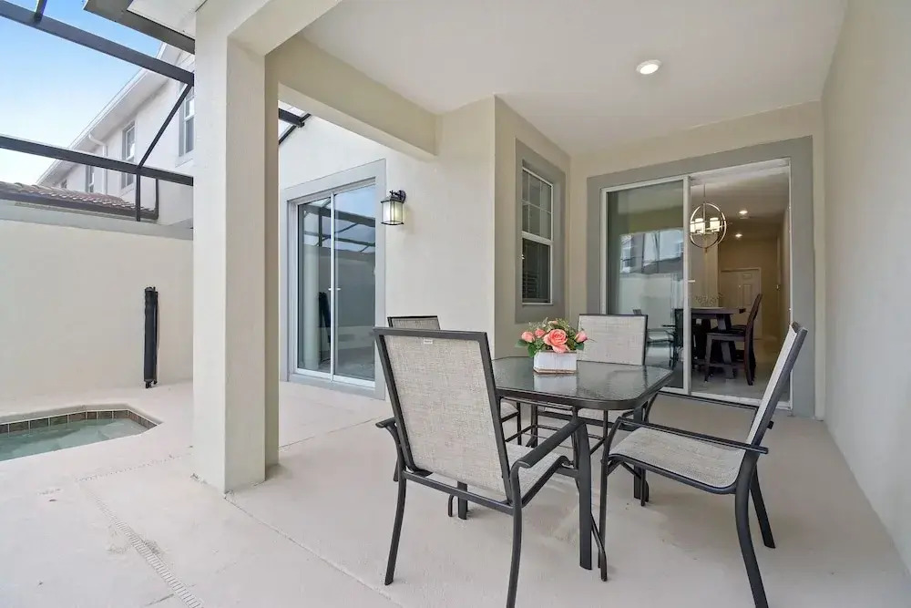 Four Bedroom close to Disney w/ Pool 4898