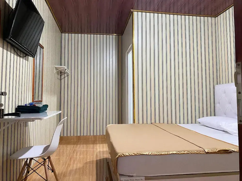 dWF Hotel