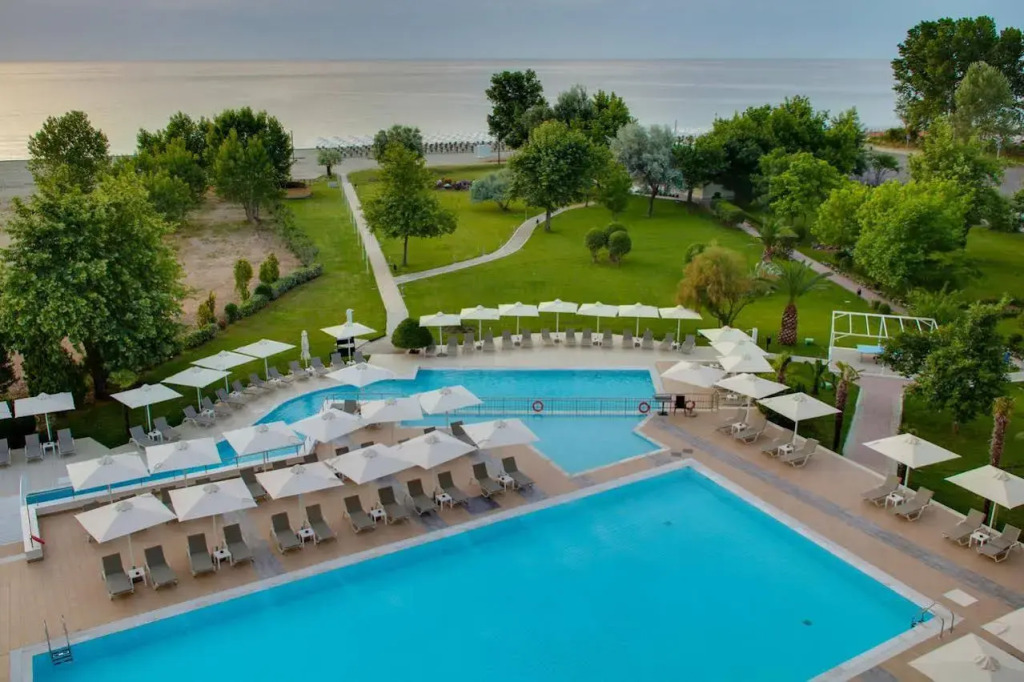 Olympian Bay Grand Resort