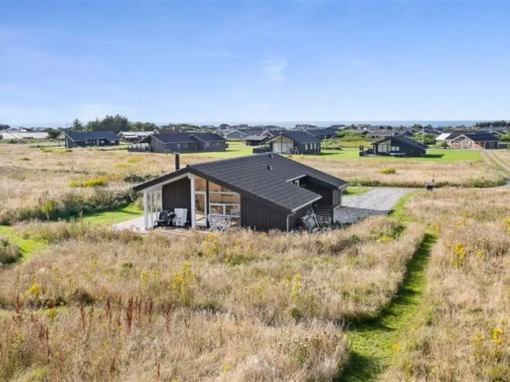"Rezzo" - 400m from the sea in NW Jutland