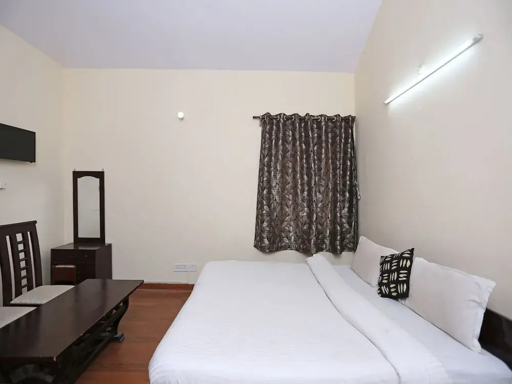 OYO 10313 Home Hill View 4BHK Sattal