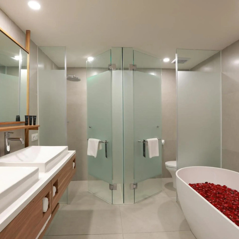 ILLIRA Hotel Banyuwangi