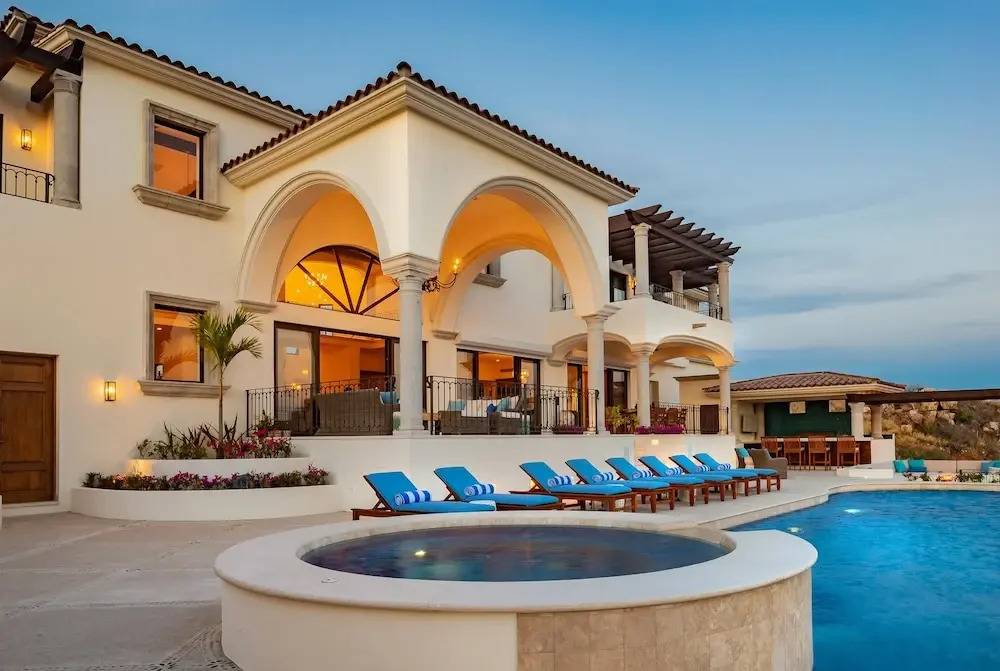 Villa With Sweeping Ocean Views From Pedregal: Casa Stella