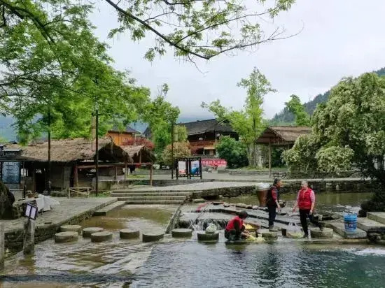 Yunshe Puju Guesthouse