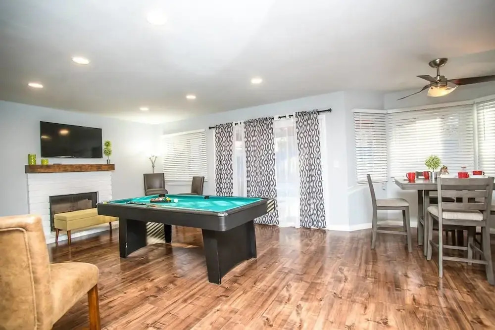 Laredo Legato 4 bd 3 ba Sparkling Pool & Spa!