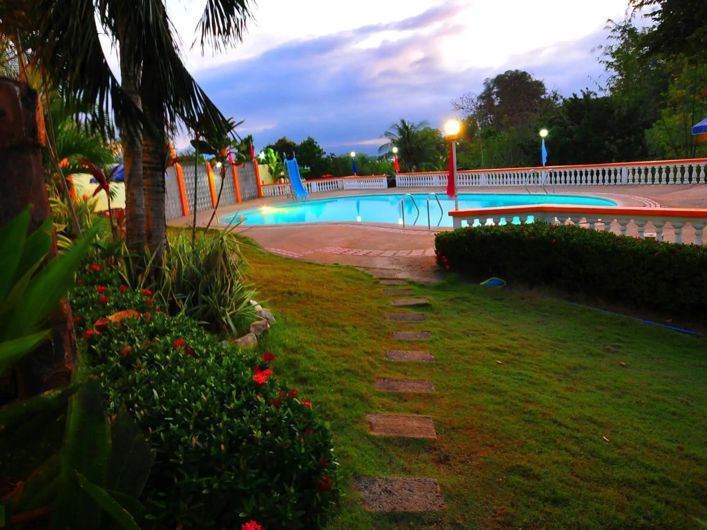 Hillside Resort Palawan
