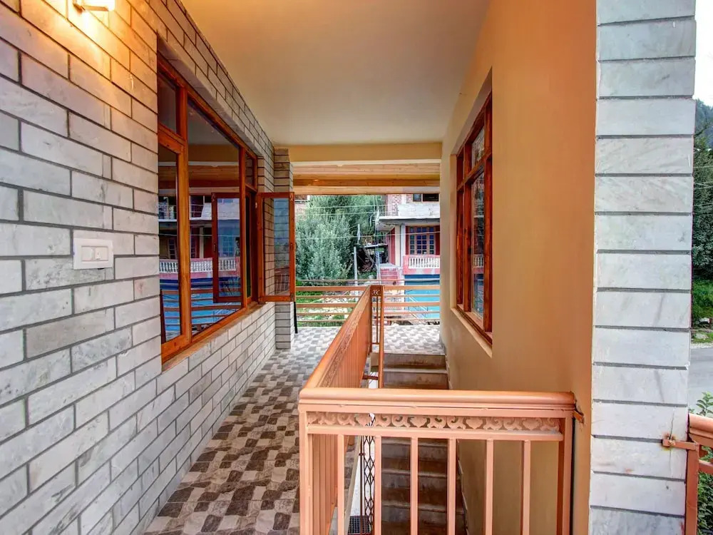 OYO 5979 Country Cottage Manali