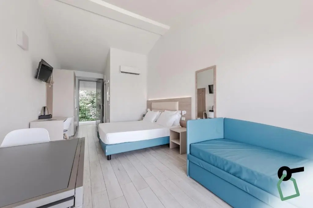 HOTIDAY Apartments Desenzano
