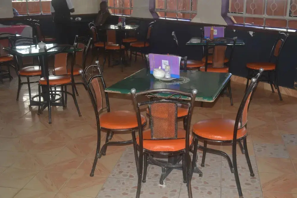 Maendeleo Parkview Hotel