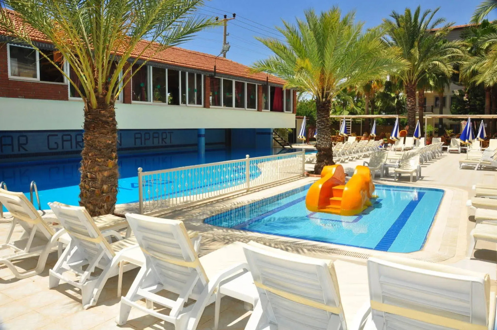 Cinar Family Suite Hotel