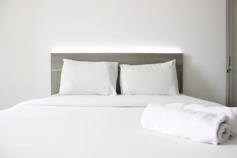 Best Price Studio Apartment Emerald Towers Bandung