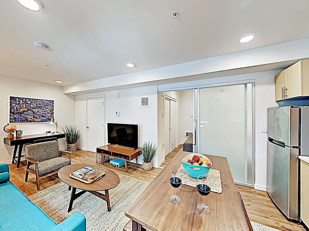 New Listing! Chic Capitol Hill W/ Courtyards 1 Bedroom Condo