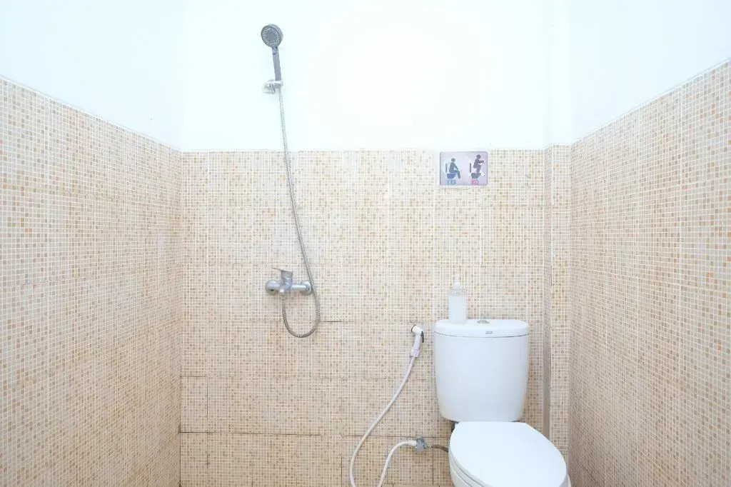 RedDoorz near Moro Mall Purwokerto