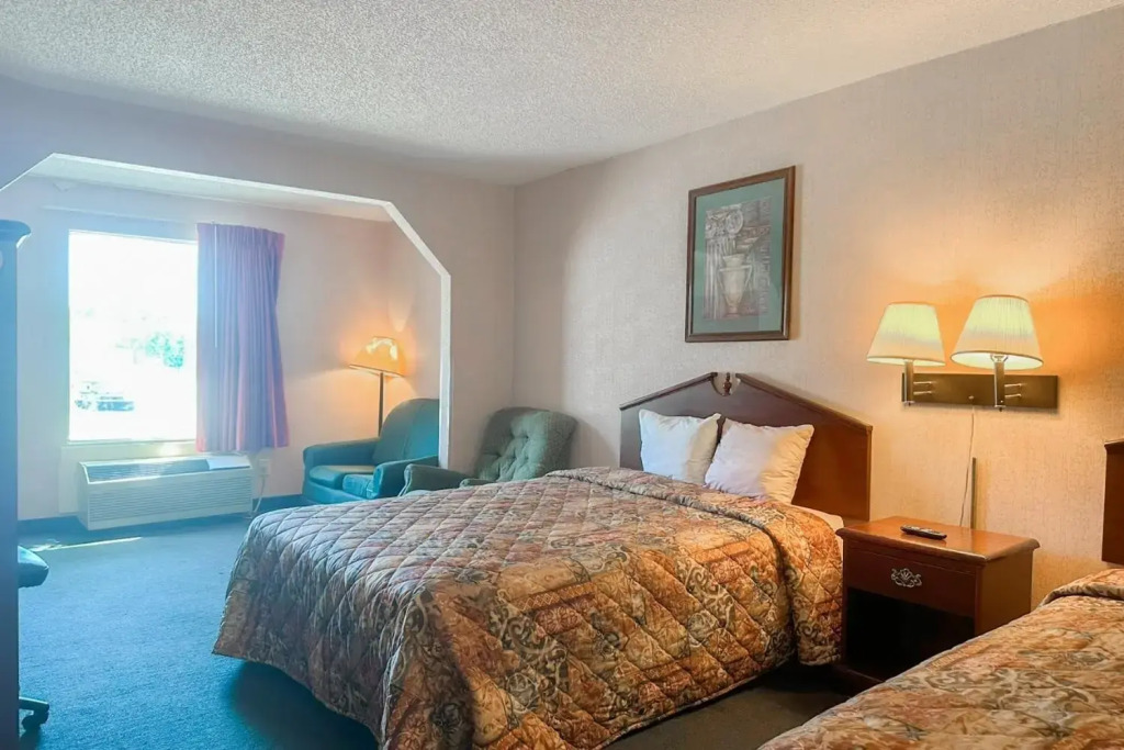 Red Carpet Inn-Macon