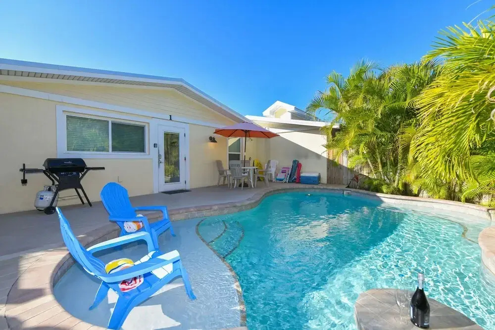 Coconut Cottage #1