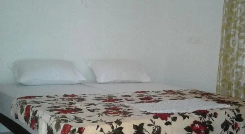 VALIYATH HOLIDAYS HOMESTAY
