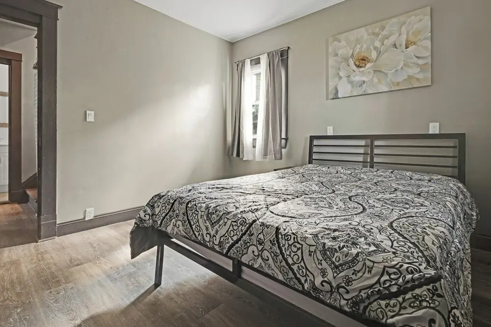 Comfortable 6Br 2Bath In The Heart Of Niagara Falls