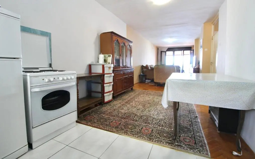 2bd Pinjes Amazing Sea View Apt w/ 2 Balconies Ervin