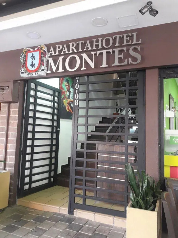 Apartahotel Montes sede de la Av 70