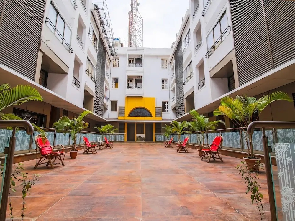 Rose Crasto by OYO Rooms