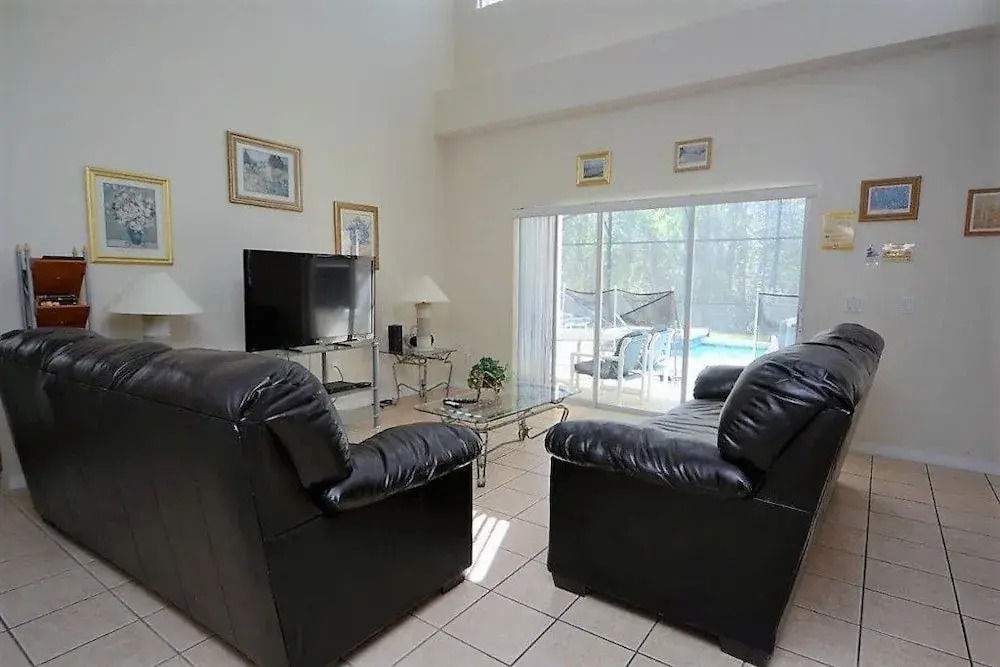 Cumbrian Lakes 4666 - Five Bedroom Villa with Private Pool