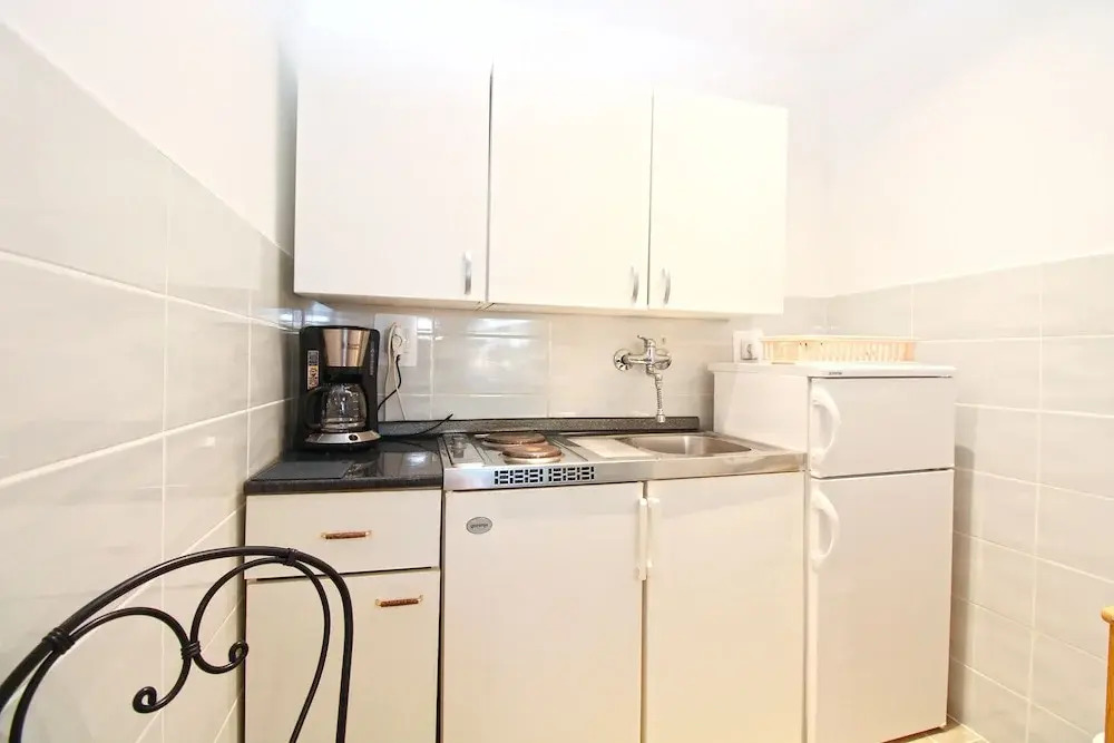 Apartment 1387