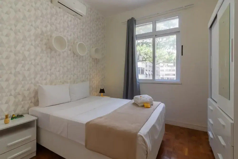 2 Minutes From Copacabana Beach D302