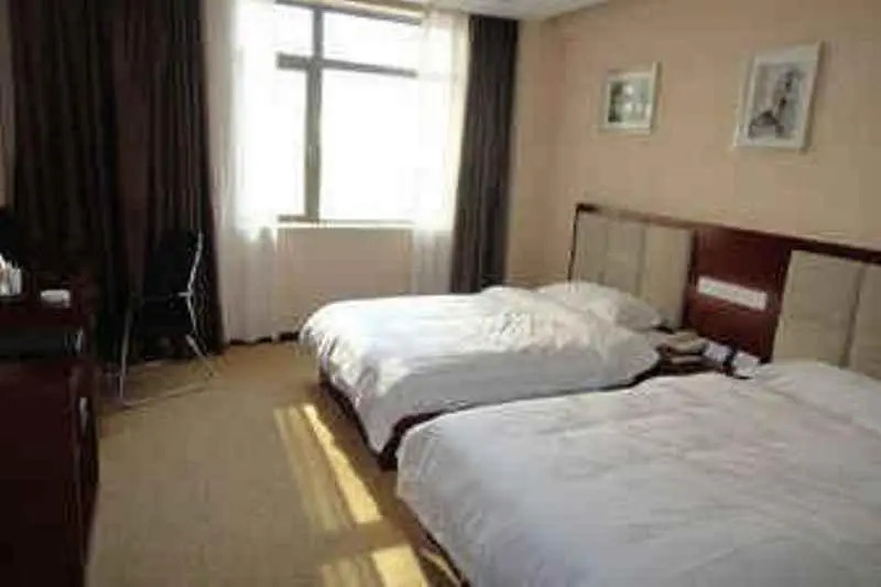 Super 8 Hotel Chibi Shen Long