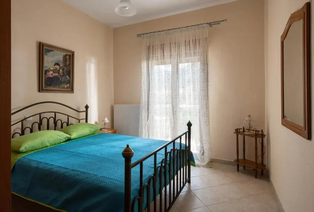 Thomai's apartment