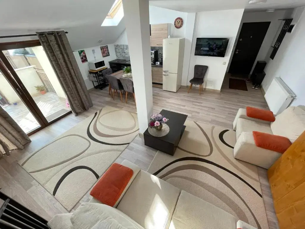 Diana’s Crib Aparthotel M14