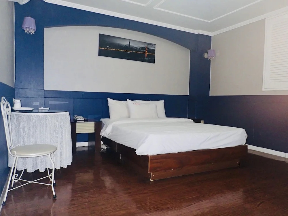 Provence Hotel