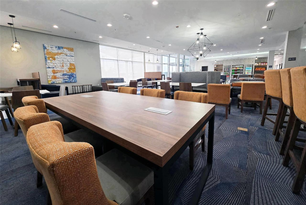 La Quinta Inn & Suites by Wyndham Eagle Pass