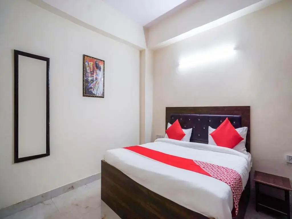 Hotel Pole Star by OYO Rooms