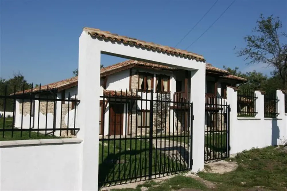 Villa With 3 Bedrooms in Zornitsa, With Wonderful Mountain View, Priva