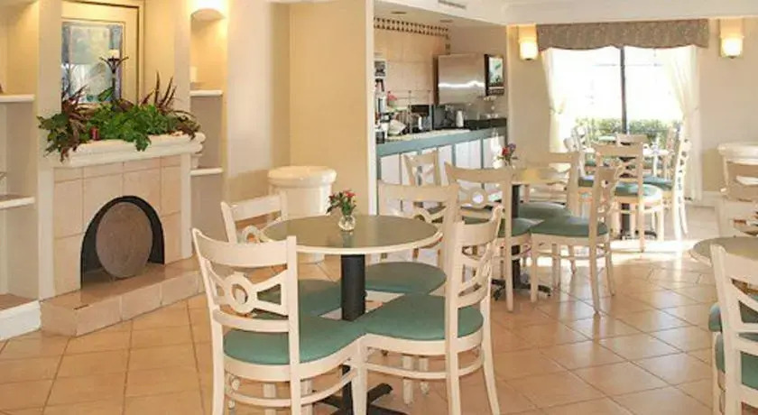 La Quinta Inn Beaumont Midtown