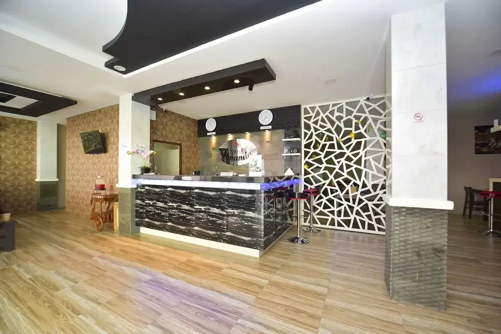 OYO 1228 Hotel Novanda
