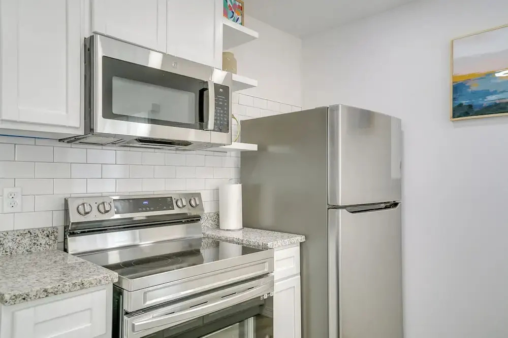 Sleek + Modern El Paso Retreat ~ 6 Mi to Downtown!