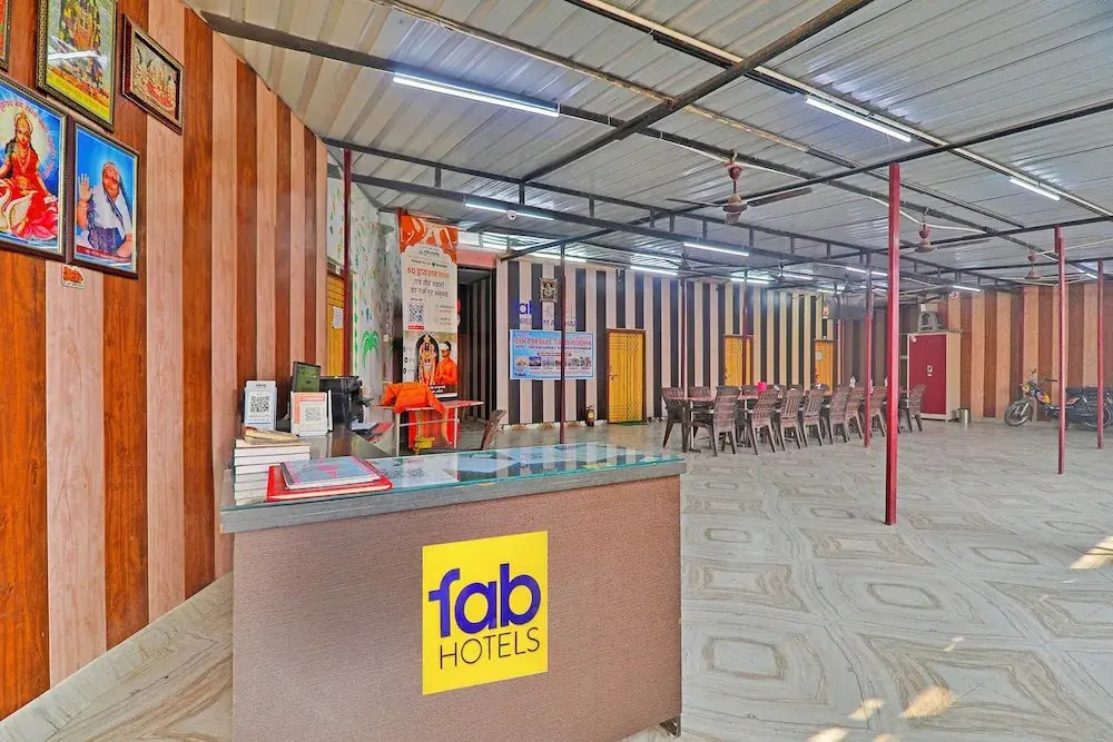 FabHotel Shree Ram Aadhar 900 Mtr from Ram mandir