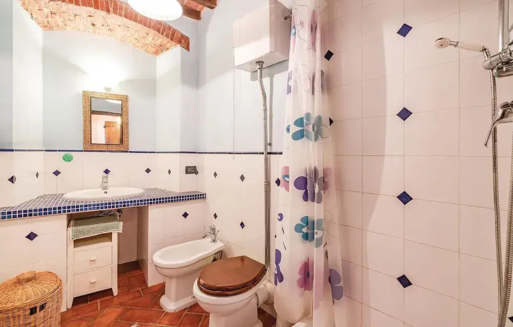 Amazing Apartment in Venturina LI With 2 Bedrooms, Wifi and Outdoor Swimming Pool