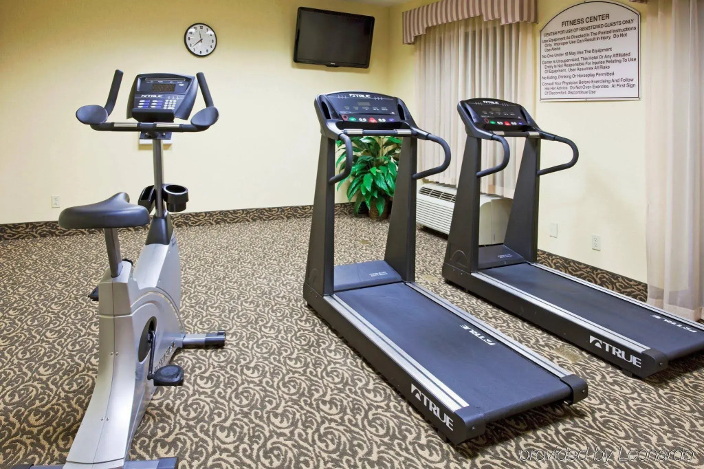 Holiday Inn Express & Suites Sebring by IHG