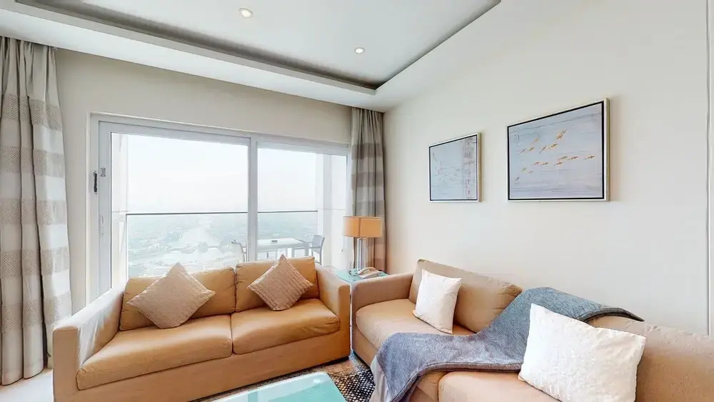 Royal Club By RVHR, Bonnington Residential Tower - JLT