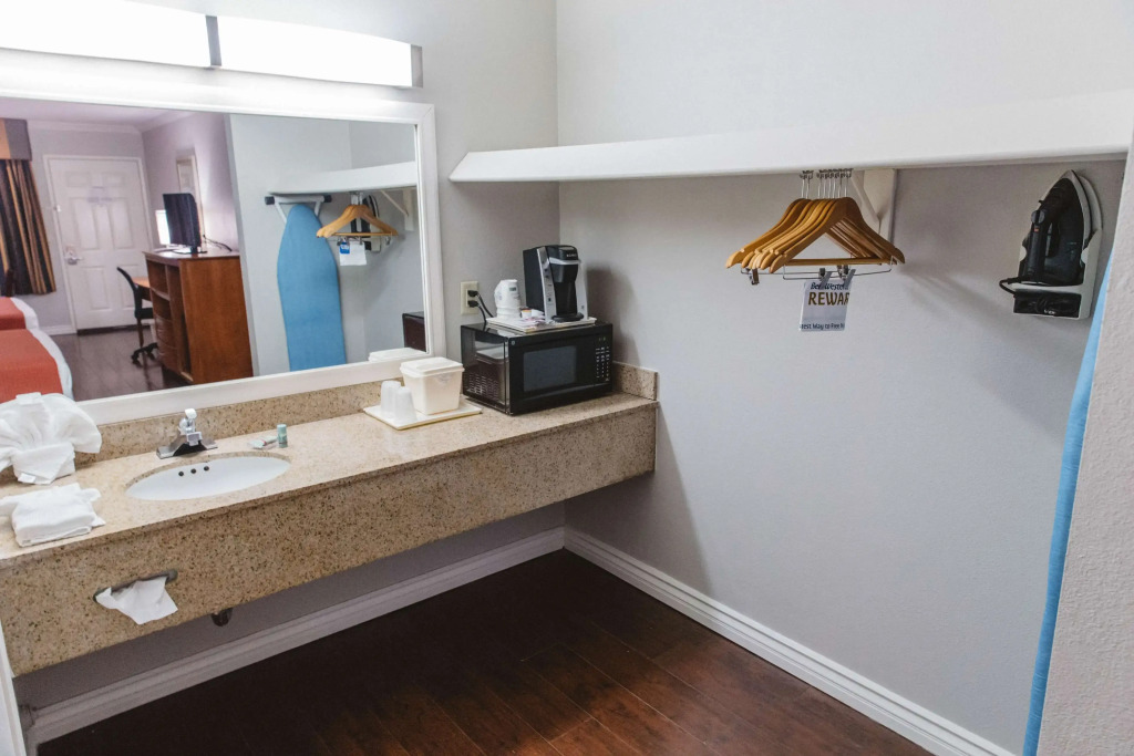Best Western Palm Garden Inn
