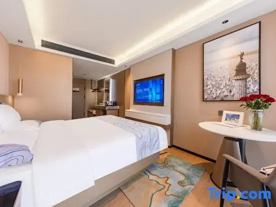 Yeste International Hotel (Mangshi Square · New Play Factory Branch)