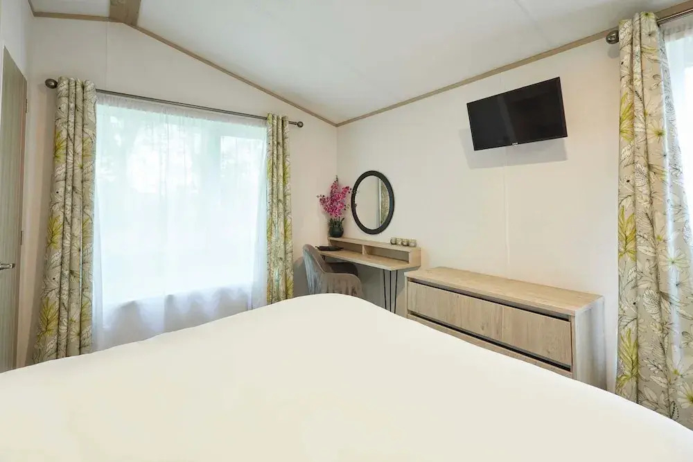 Host Stay Wag Tail Lodge